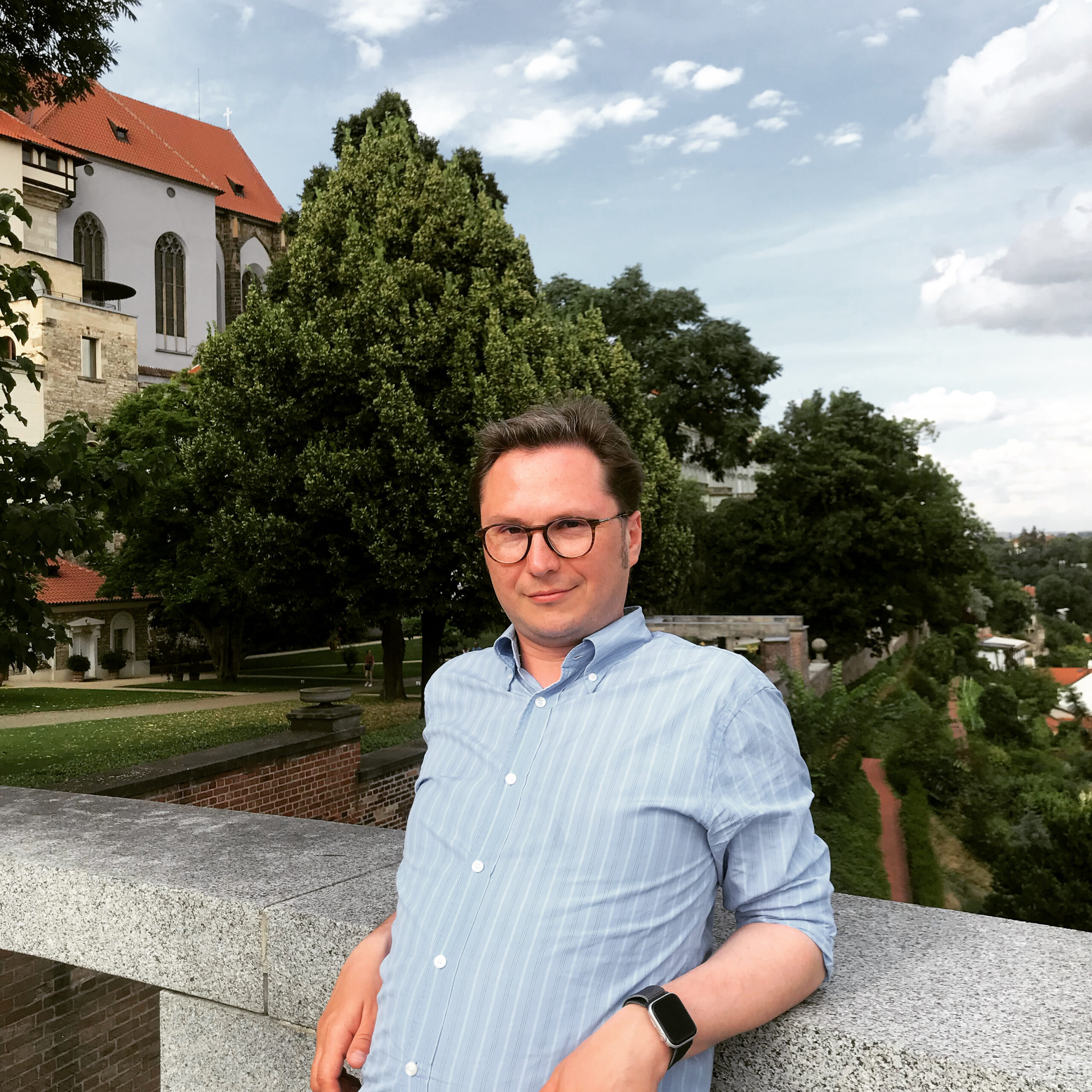 24321DAD-66D3-4CB4-81D6-C5437E7F6067